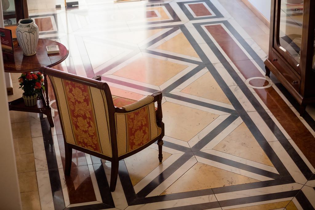 Palazzo La Fenice マッサ・マリッティマ エクステリア 写真