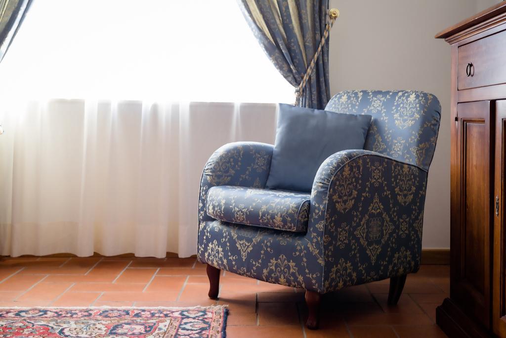 Palazzo La Fenice マッサ・マリッティマ エクステリア 写真